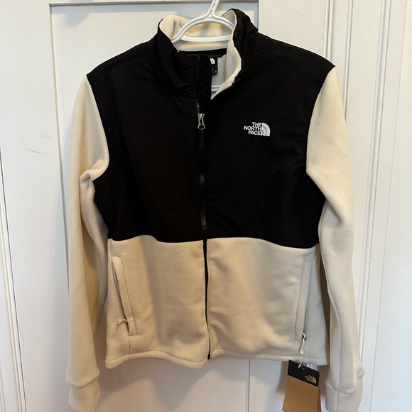 North face tundra fleece NWT - Picture 1 of 3